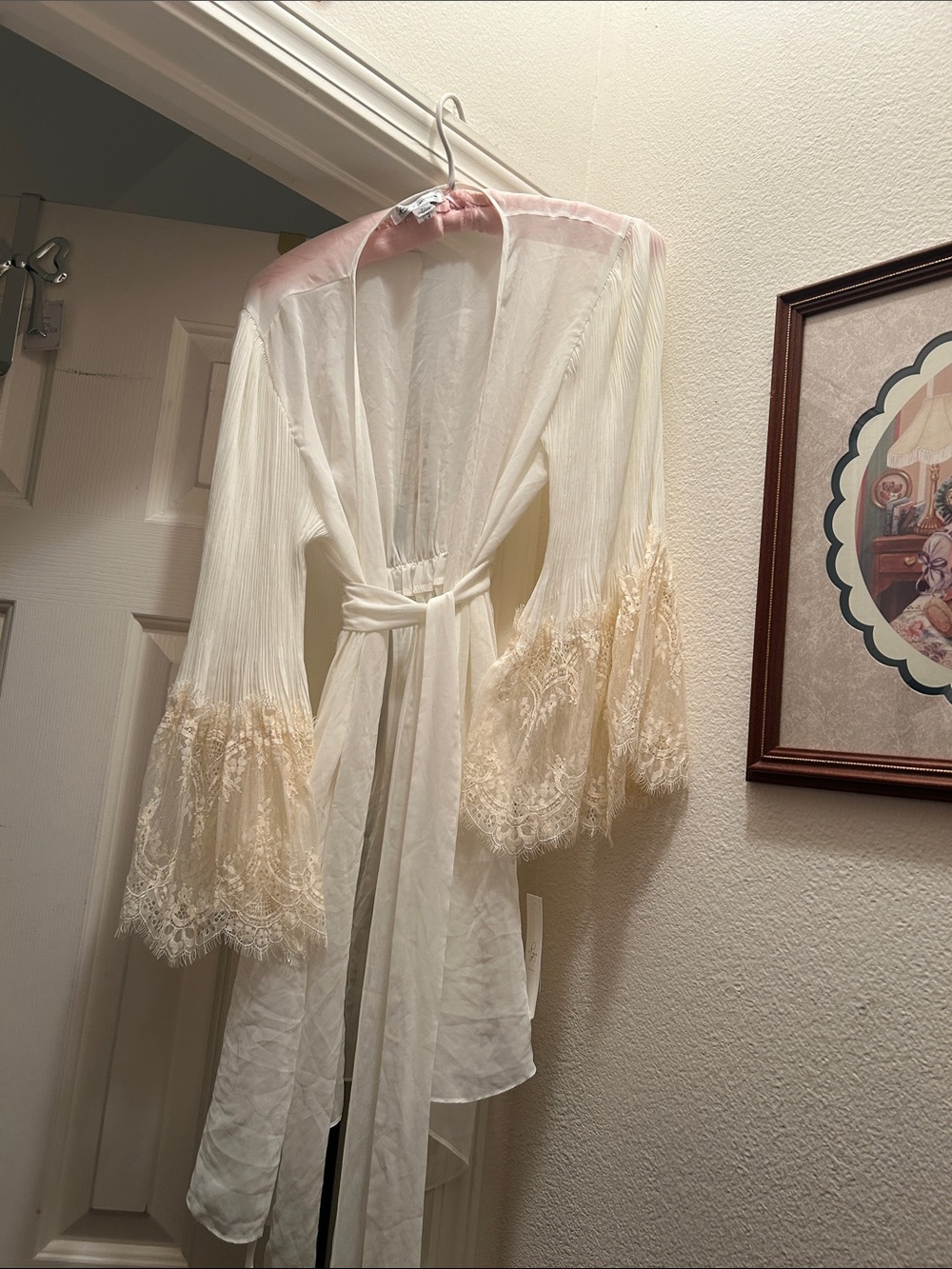 NWT RYA COLLECTION ANNIVERSARY ROBE - Picture 8 of 9